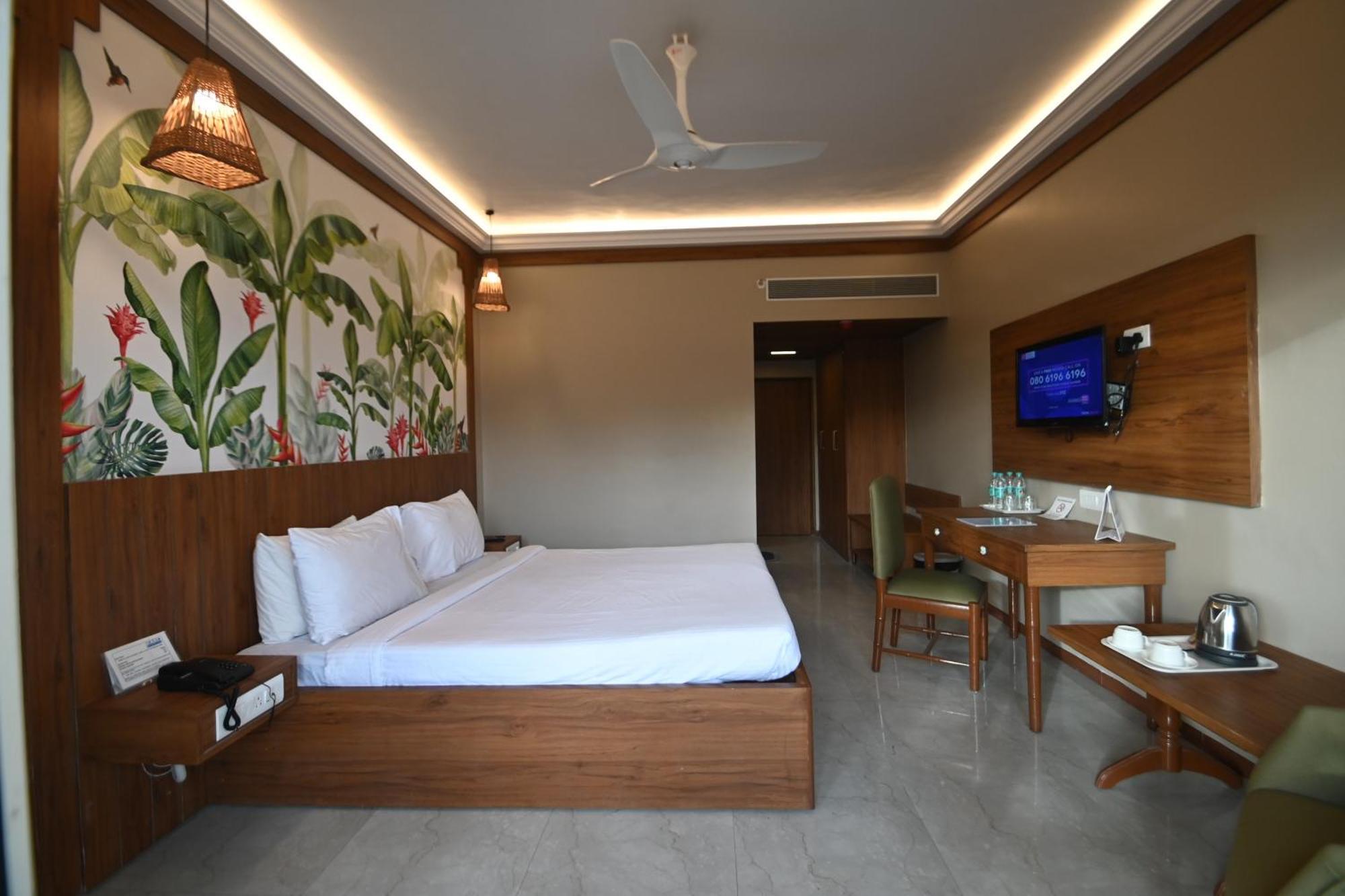 Hotel RNS Residency Sea View Māvalli Zewnętrze zdjęcie