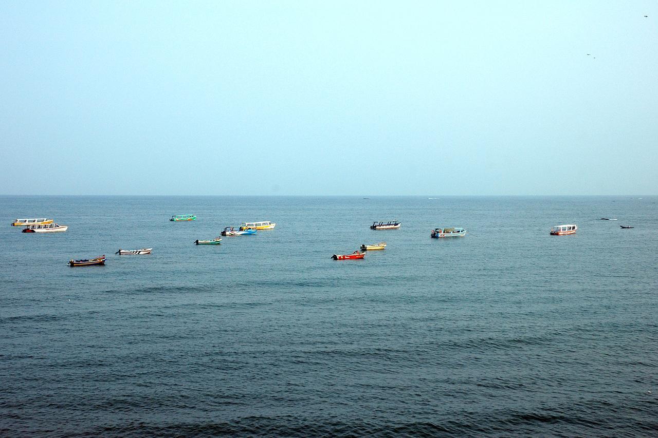 Hotel RNS Residency Sea View Māvalli Zewnętrze zdjęcie