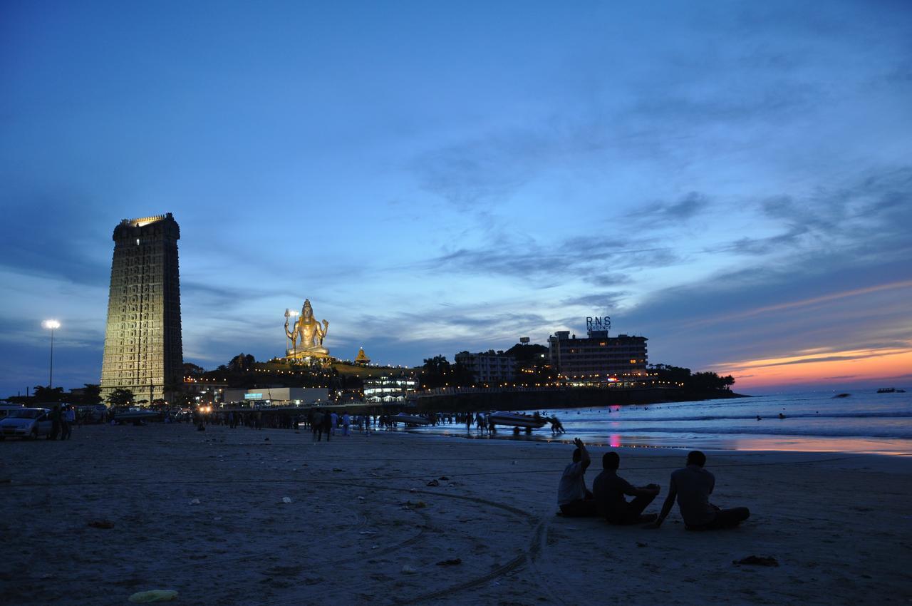 Hotel RNS Residency Sea View Māvalli Zewnętrze zdjęcie