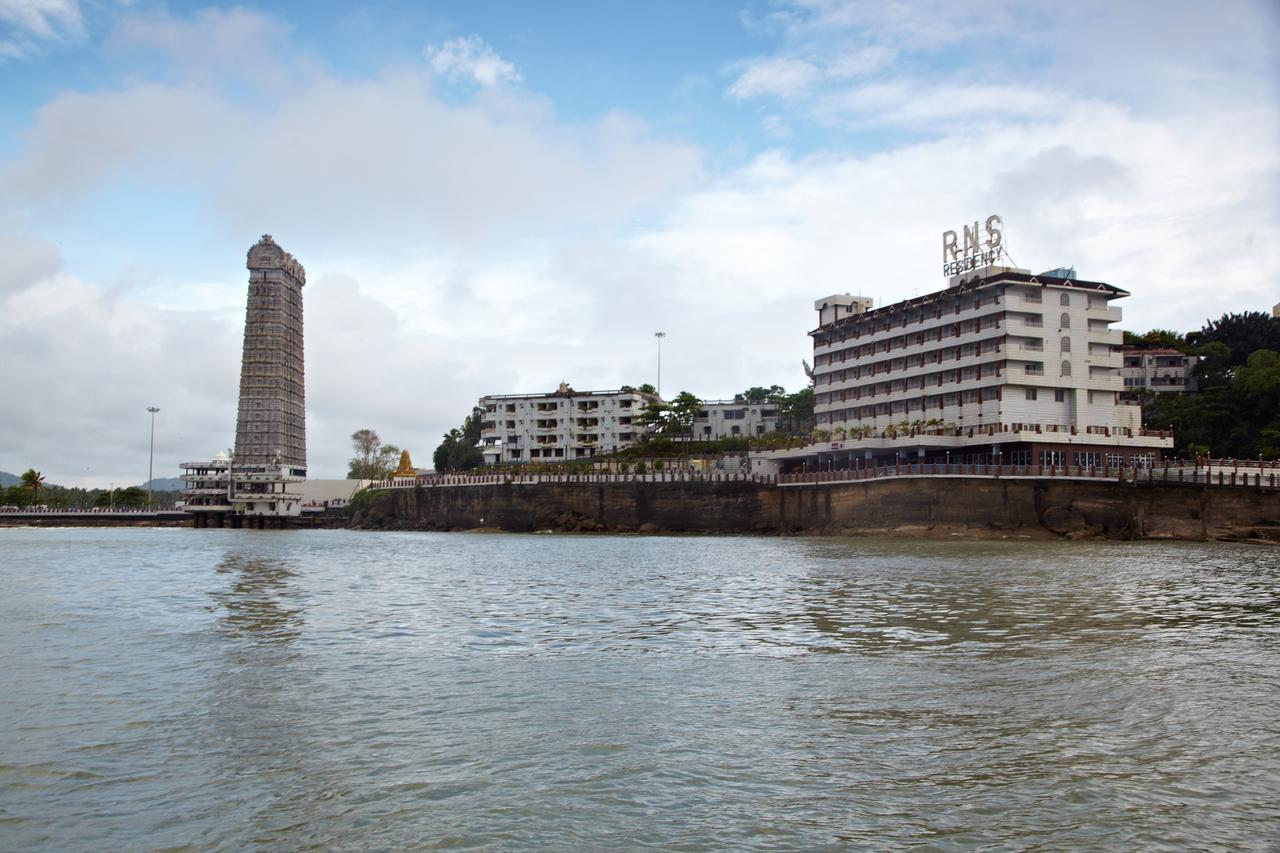 Hotel RNS Residency Sea View Māvalli Zewnętrze zdjęcie