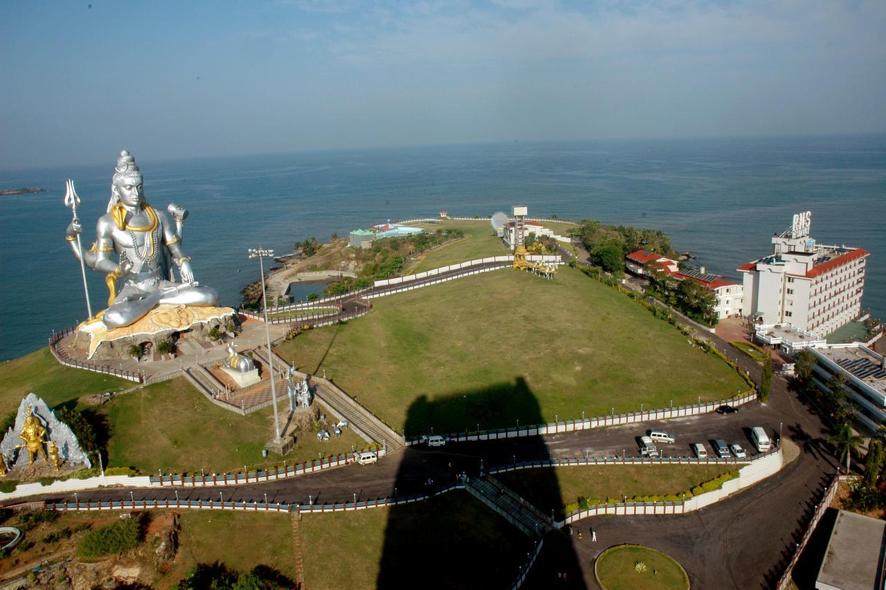 Hotel RNS Residency Sea View Māvalli Zewnętrze zdjęcie